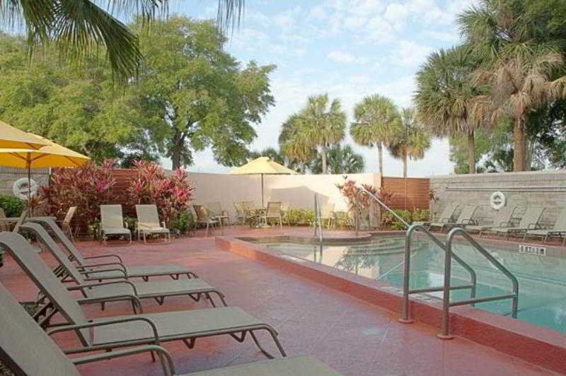 Embassy By Hilton Orlando International Drive Icon Park Williamsburg